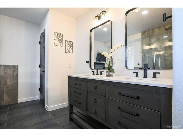 9778 Ogden Ct, Thornton, CO 80229