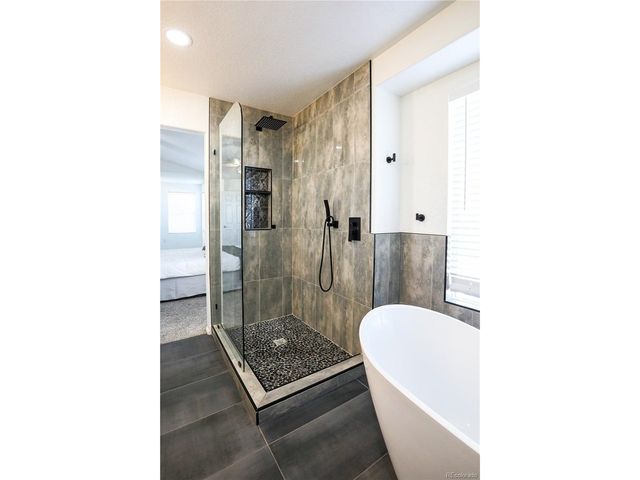 9778 Ogden Ct, Thornton, CO 80229