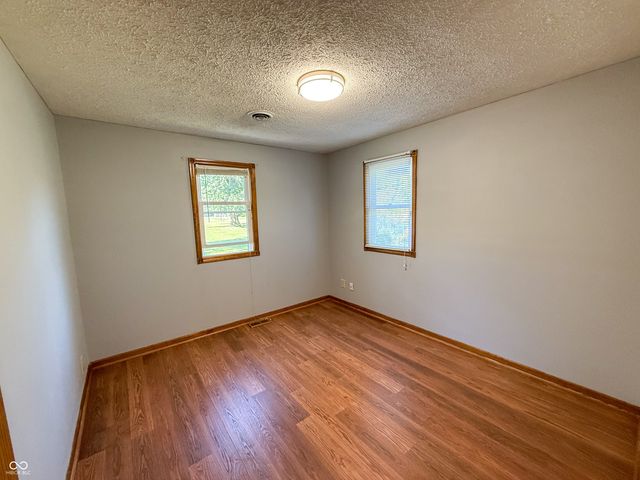 902 E Bunkerhill Road, Mooresville, IN 46158