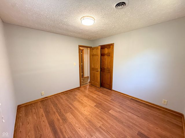 902 E Bunkerhill Road, Mooresville, IN 46158