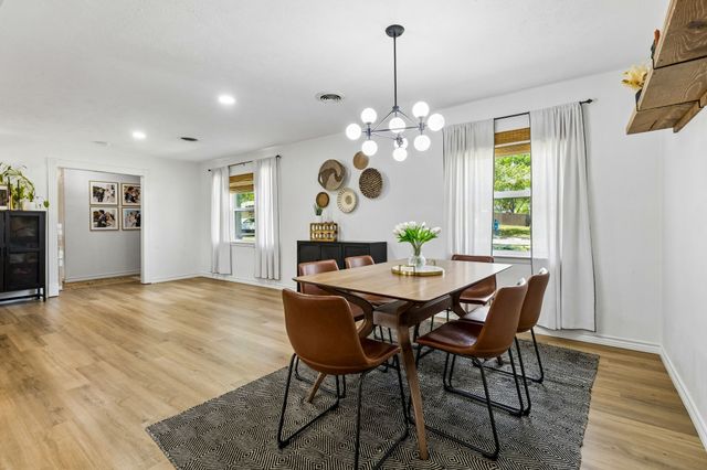 13936 Charcoal Lane, Farmers Branch, TX 75234