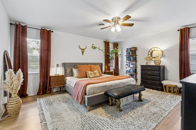 13936 Charcoal Lane, Farmers Branch, TX 75234