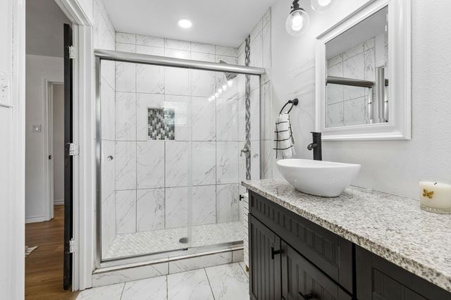 13936 Charcoal Lane, Farmers Branch, TX 75234