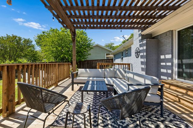 13936 Charcoal Lane, Farmers Branch, TX 75234