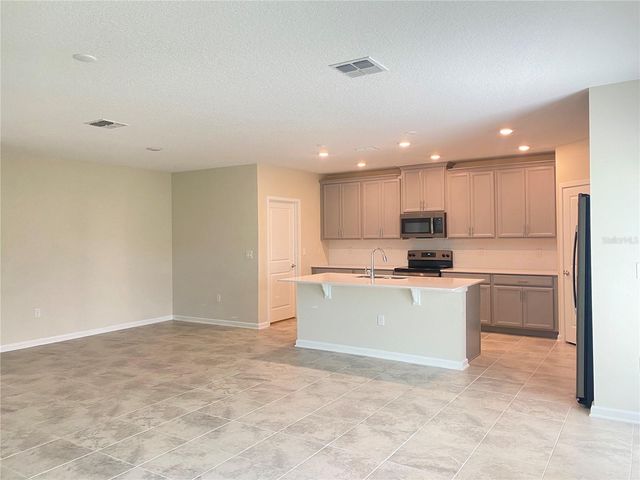 2226 MOUNTAIN PINE STREET, Ocoee, FL 34761