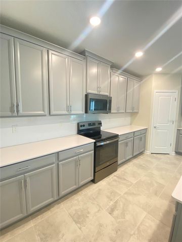 2226 MOUNTAIN PINE STREET, Ocoee, FL 34761