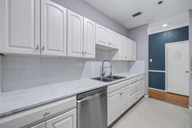 6000 Reims Road 3304, Houston, TX 77036