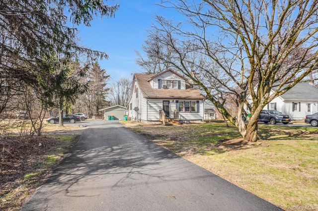 596-598 Freedom Plains Road, Poughkeepsie, NY 12603