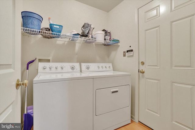 141 FOUNTAIN DR, York, PA 17402