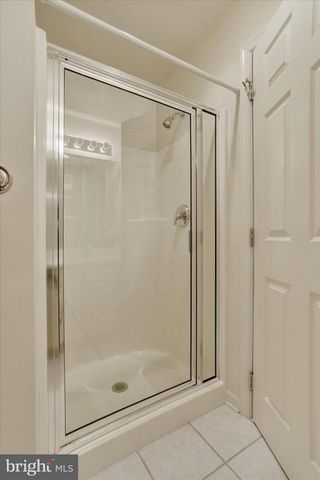 141 FOUNTAIN DR, York, PA 17402