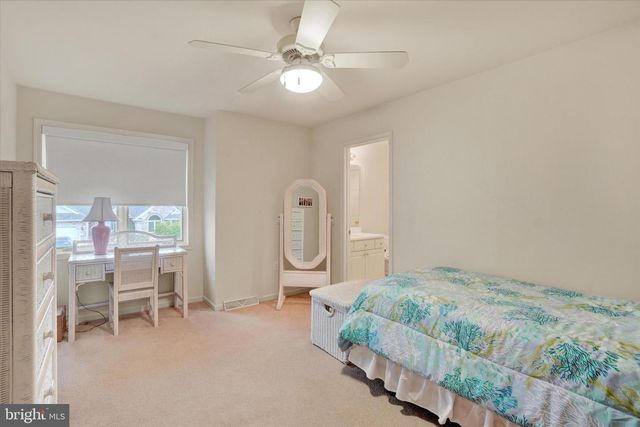 141 FOUNTAIN DR, York, PA 17402