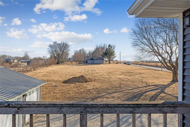 1046 150th Avenue, Knoxville, IA 50138