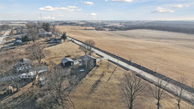 1046 150th Avenue, Knoxville, IA 50138