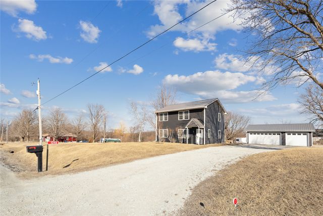 1046 150th Avenue, Knoxville, IA 50138