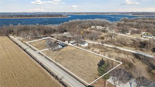 1046 150th Avenue, Knoxville, IA 50138