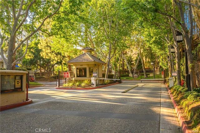 2615 Plaza Del Amo 636, Torrance, CA 90503