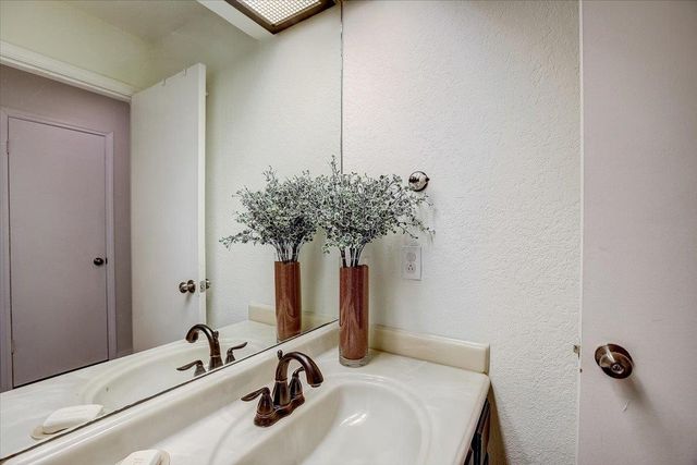 4711 Spicewood Springs RD 2-112, Austin, TX 78759