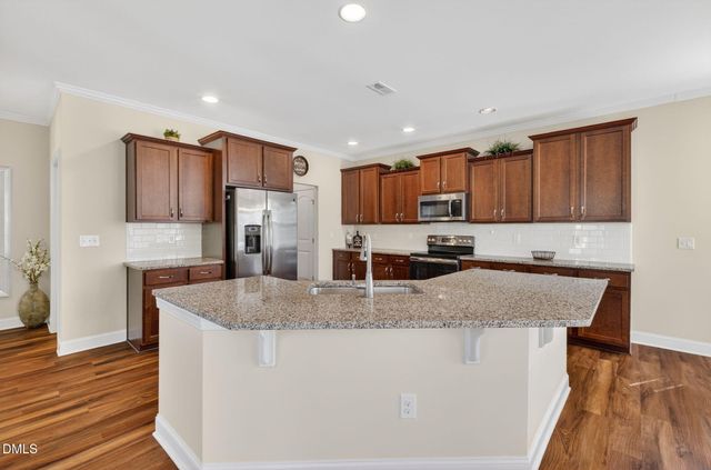 23 Thimbleberry Circle, Clayton, NC 27527