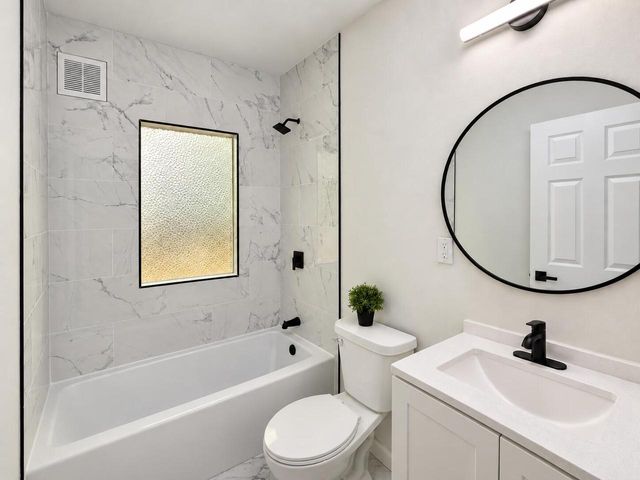 4141 N 49th STREET, Milwaukee, WI 53216
