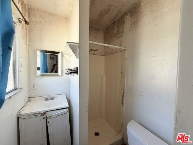 12918 Shreve Road, Whittier, CA 90602