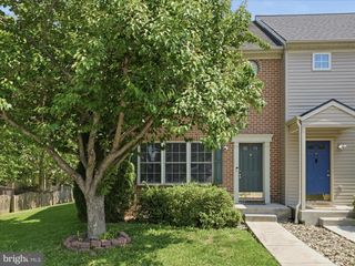 64 FISER LN, Martinsburg, WV 25404