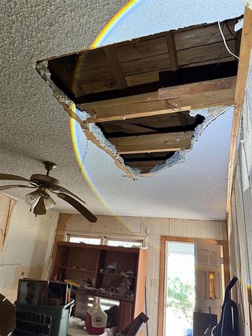 2747 Nemec St, Corpus Christi, TX 78415