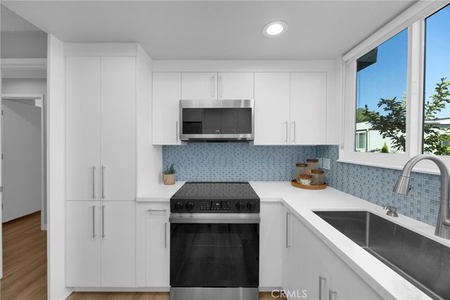 1891 McKinney Way M15 26C, Seal Beach, CA 90740