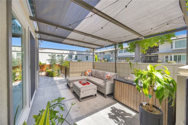 1891 McKinney Way M15 26C, Seal Beach, CA 90740