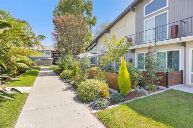 1891 McKinney Way M15 26C, Seal Beach, CA 90740