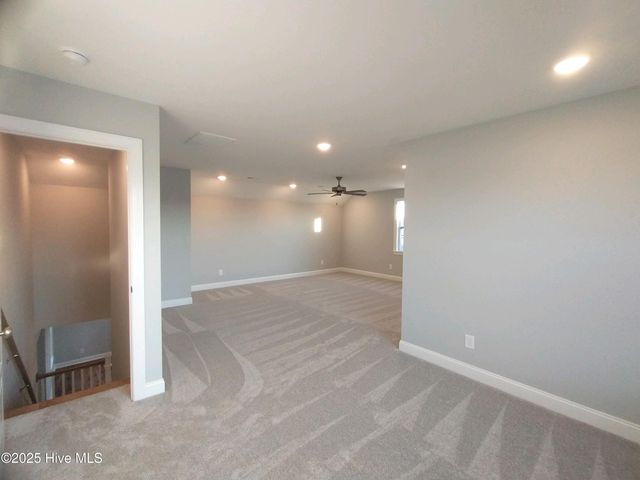 195 Crown Dr. Drive, Washington, NC 27889