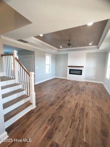 195 Crown Dr. Drive, Washington, NC 27889