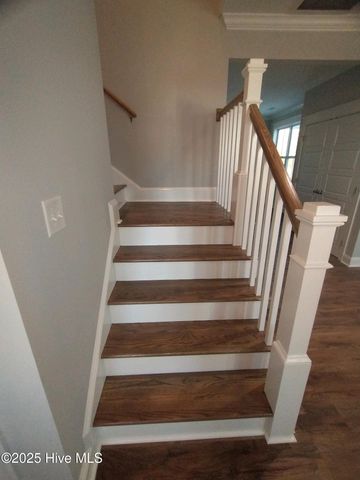 195 Crown Dr. Drive, Washington, NC 27889
