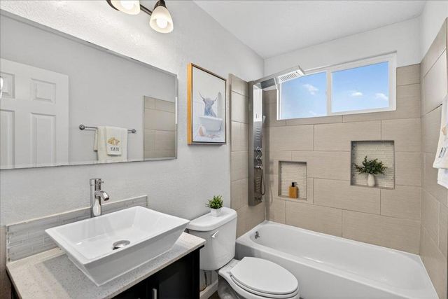 19373 San Miguel Avenue, Castro Valley, CA 94546