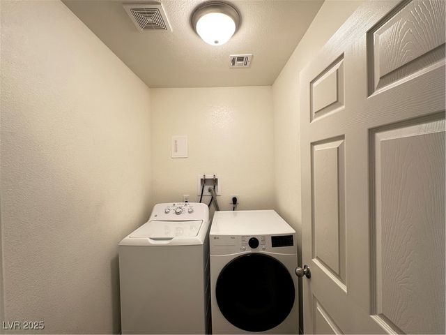 6241 Bellota Drive D, Las Vegas, NV 89108