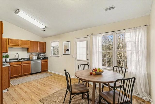 105 Gales Way, Newnan, GA 30263