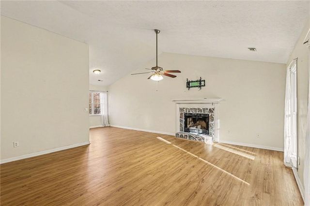 105 Gales Way, Newnan, GA 30263