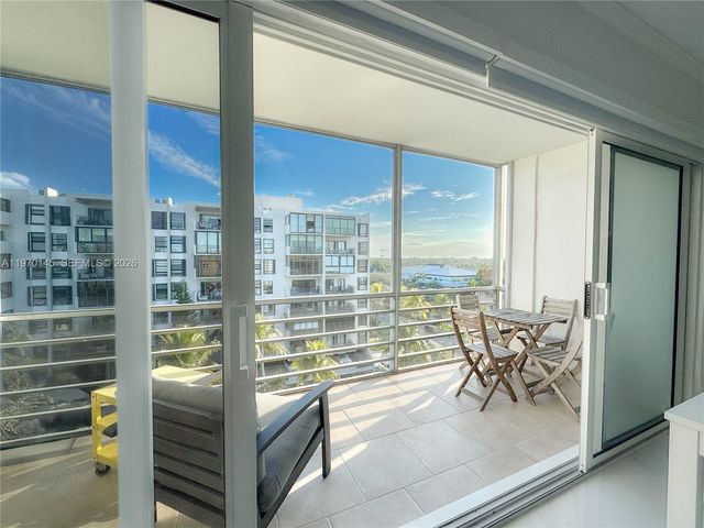 555 Crandon Blvd 82, Key Biscayne, FL 33149