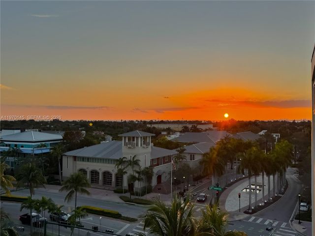 555 Crandon Blvd 82, Key Biscayne, FL 33149