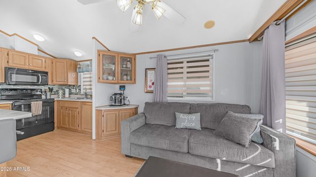 698 Felspar Drive 698, Apache Junction, AZ 85119