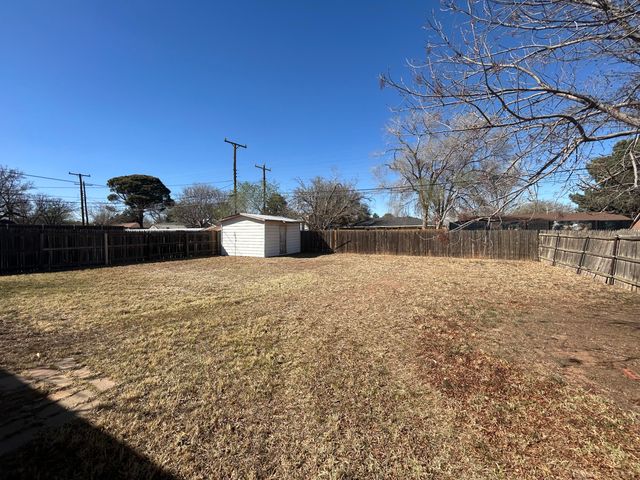 2406 48th Street, Lubbock, TX 79412