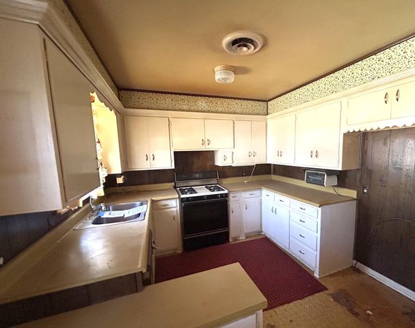 2406 48th Street, Lubbock, TX 79412