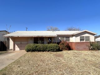 2406 48th Street, Lubbock, TX 79412