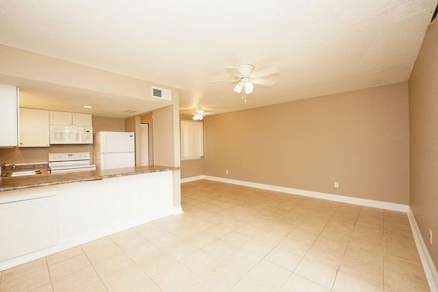308 Miracle Strip Parkway, UNIT 21A, Fort Walton Beach, FL 32548