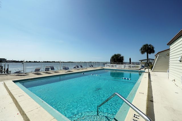 308 Miracle Strip Parkway, UNIT 21A, Fort Walton Beach, FL 32548