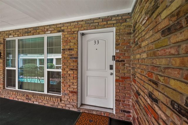 5333 Richmond Avenue 33, Houston, TX 77056