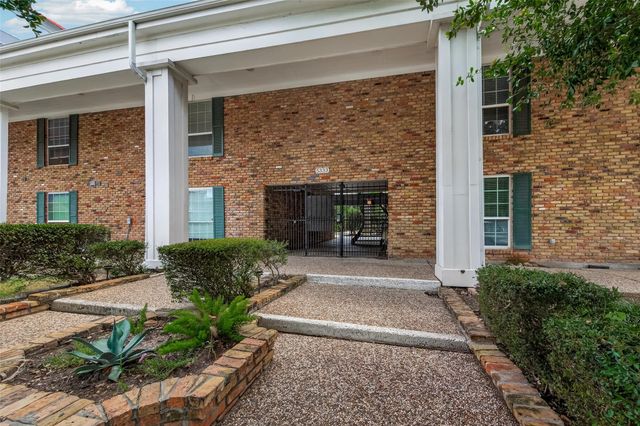 5333 Richmond Avenue 33, Houston, TX 77056