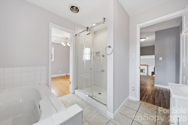 212 Newland Place NW, Lenoir, NC 28645