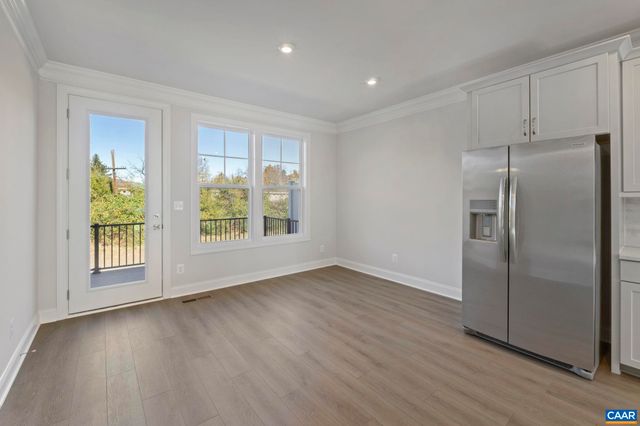 736 PARK RIDGE DR, Crozet, VA 22932