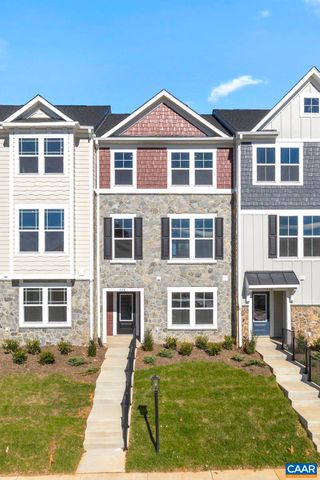 736 PARK RIDGE DR, Crozet, VA 22932