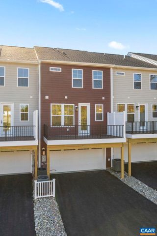 736 PARK RIDGE DR, Crozet, VA 22932